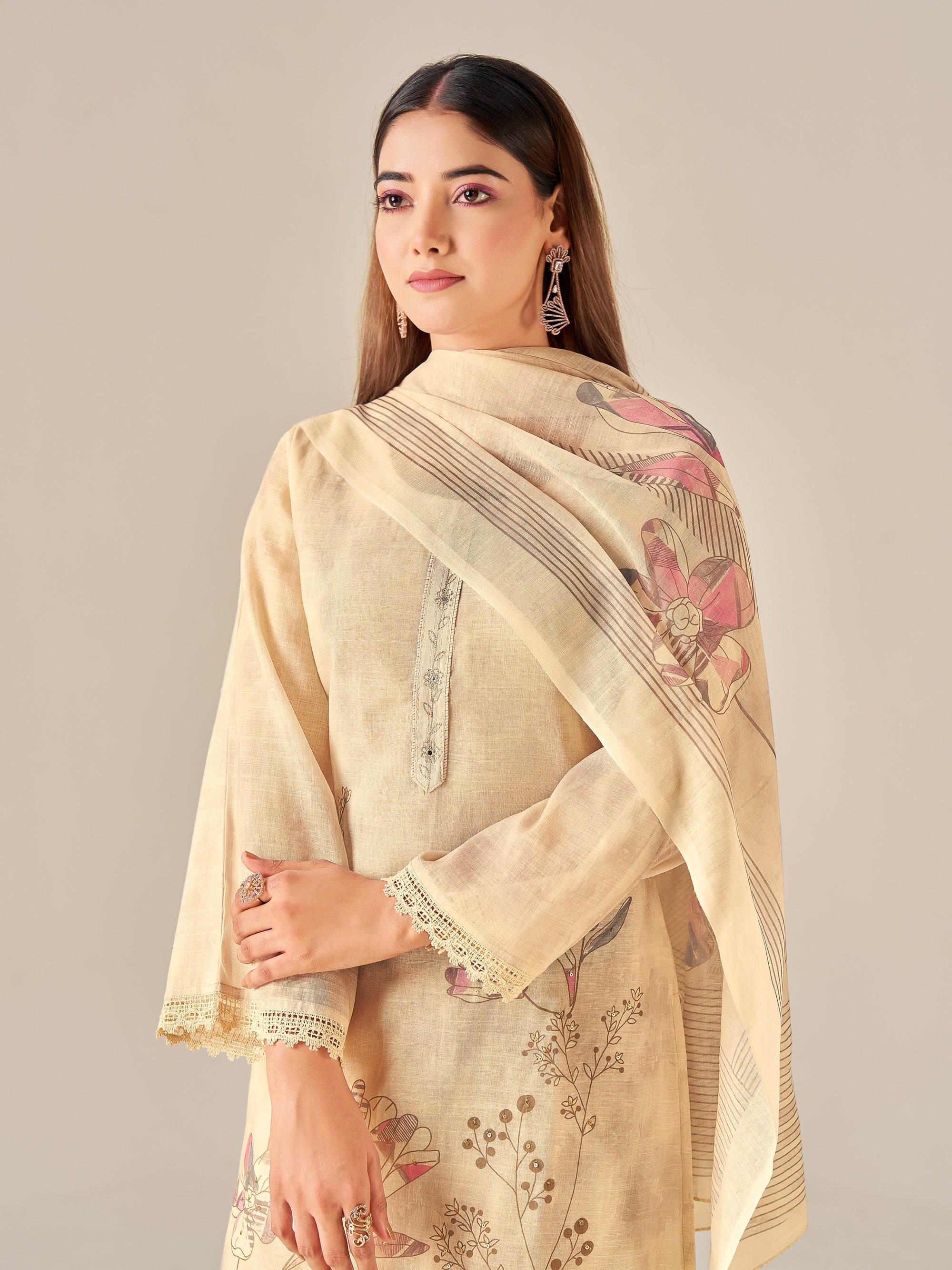 IOLY Women Floral Printed Regular Linen Kurta with Palazzos & With Dupatta