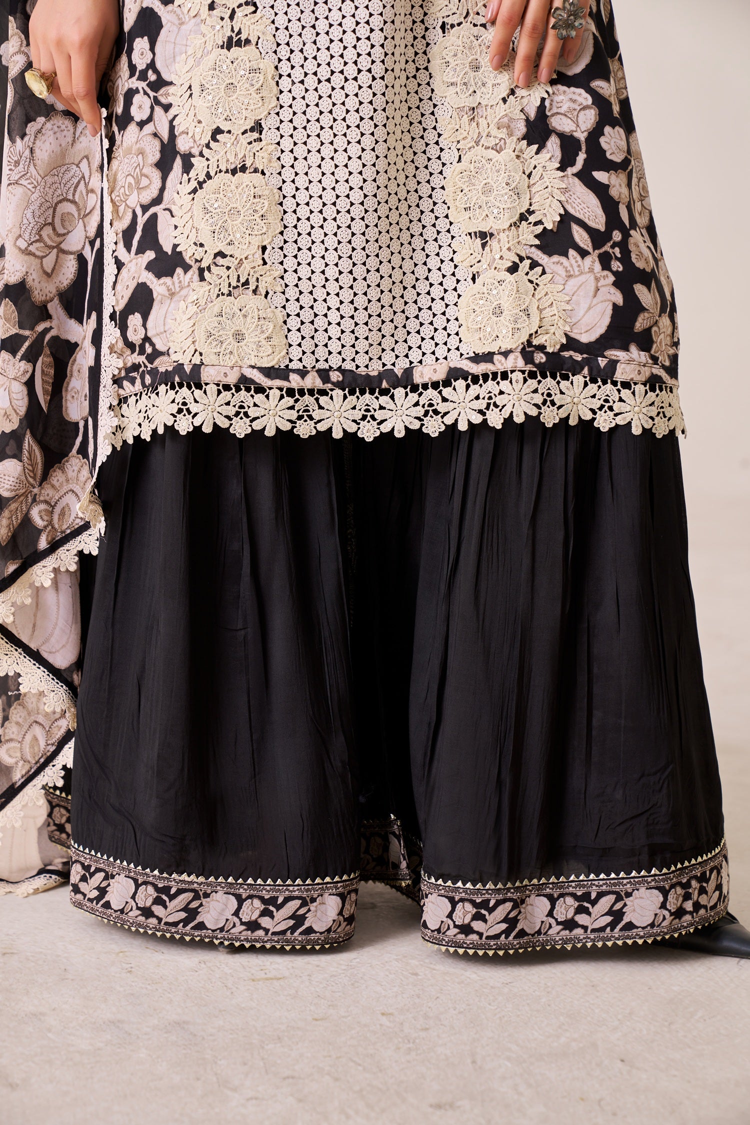 IOLY Floral Printed Round Neck Thread Work Straight Kurta With Palazzos & Dupatta