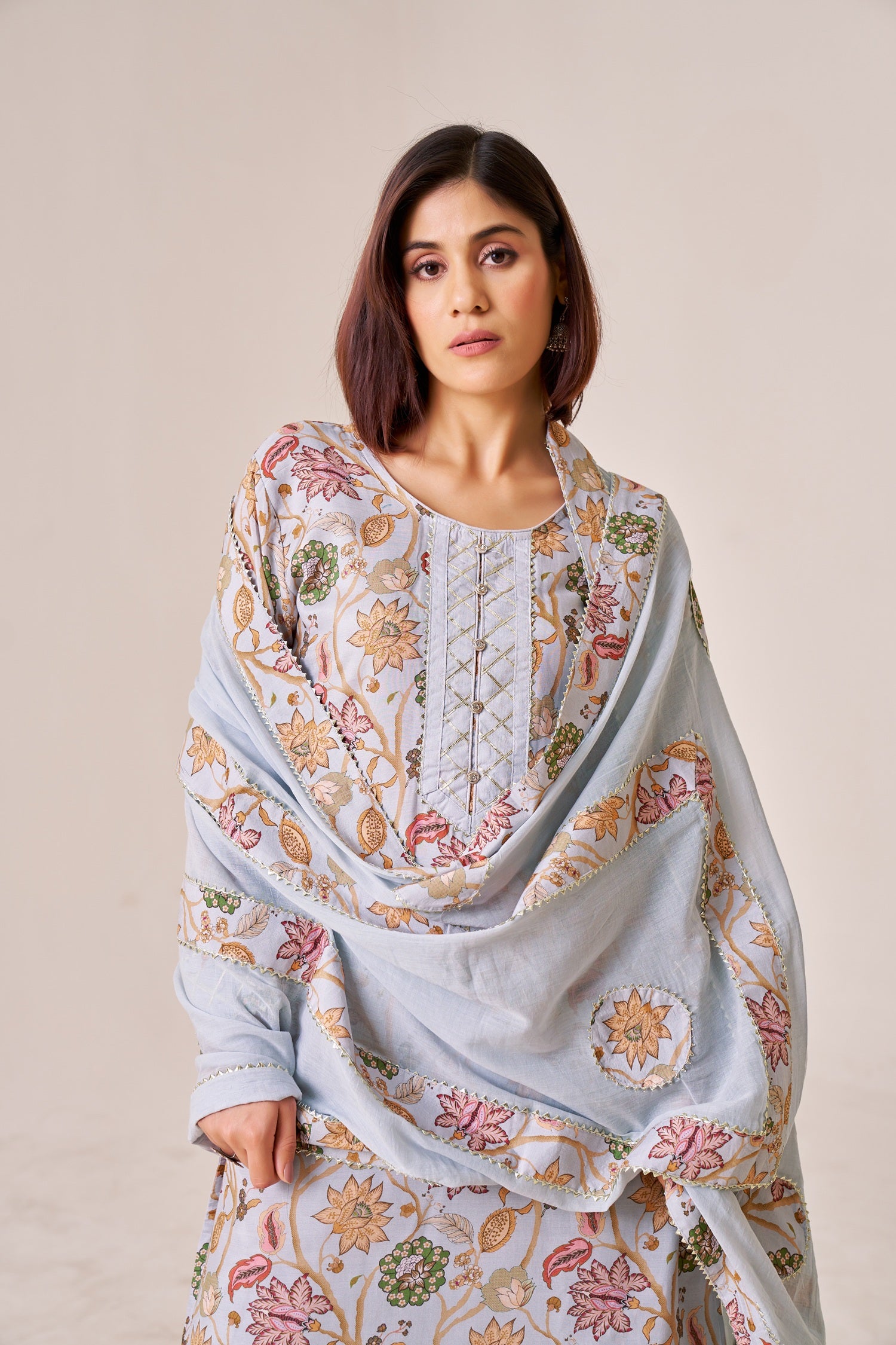 IOLY Floral Printed Kurta With Sharara & Dupatta