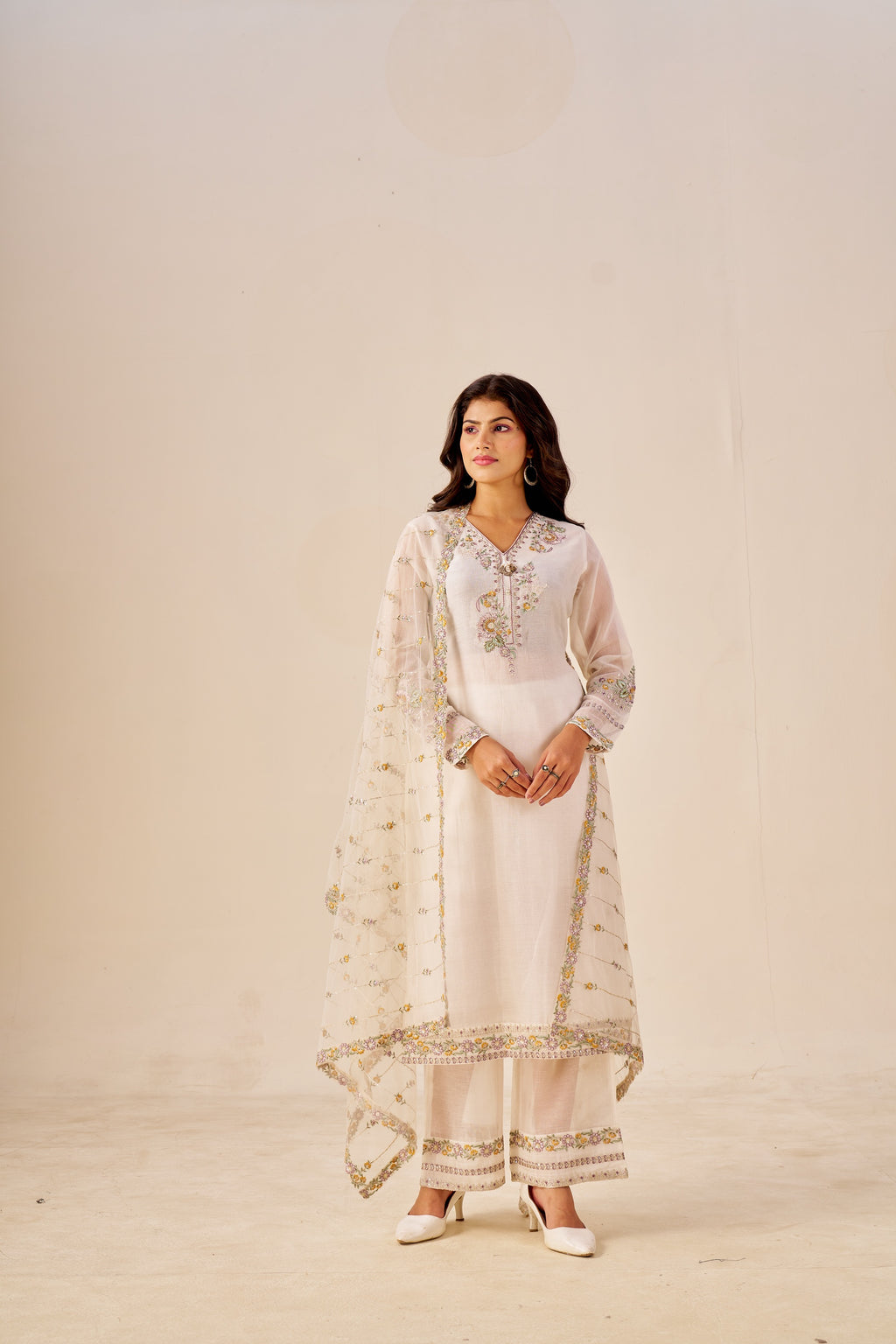 IOLY Floral Floral Yoke Design V-Neck Chanderi Cotton Kurta With Palazzos & Dupatta