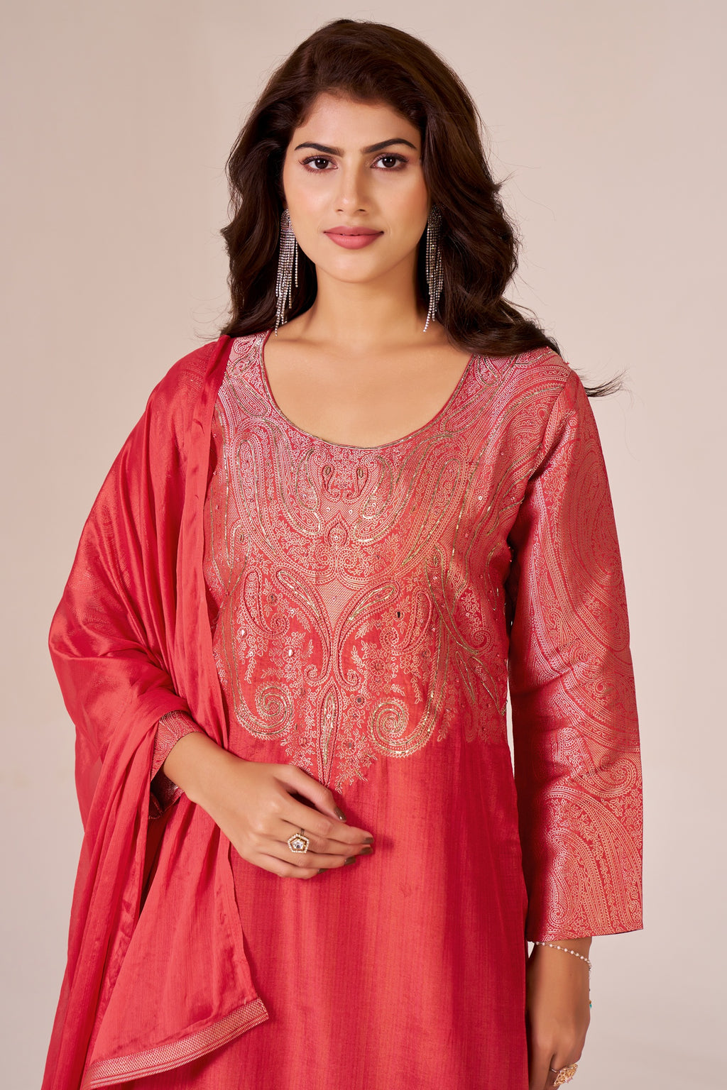 IOLY Women Ethnic Motifs Woven Design Silk Kurta with Trousers & Dupatta