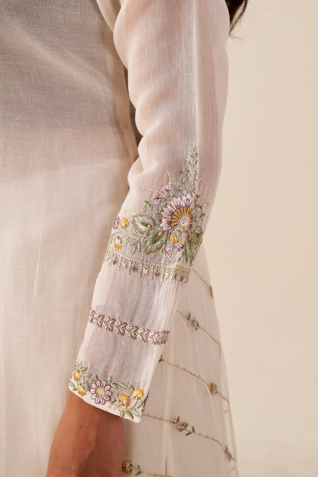 IOLY Floral Floral Yoke Design V-Neck Chanderi Cotton Kurta With Palazzos & Dupatta